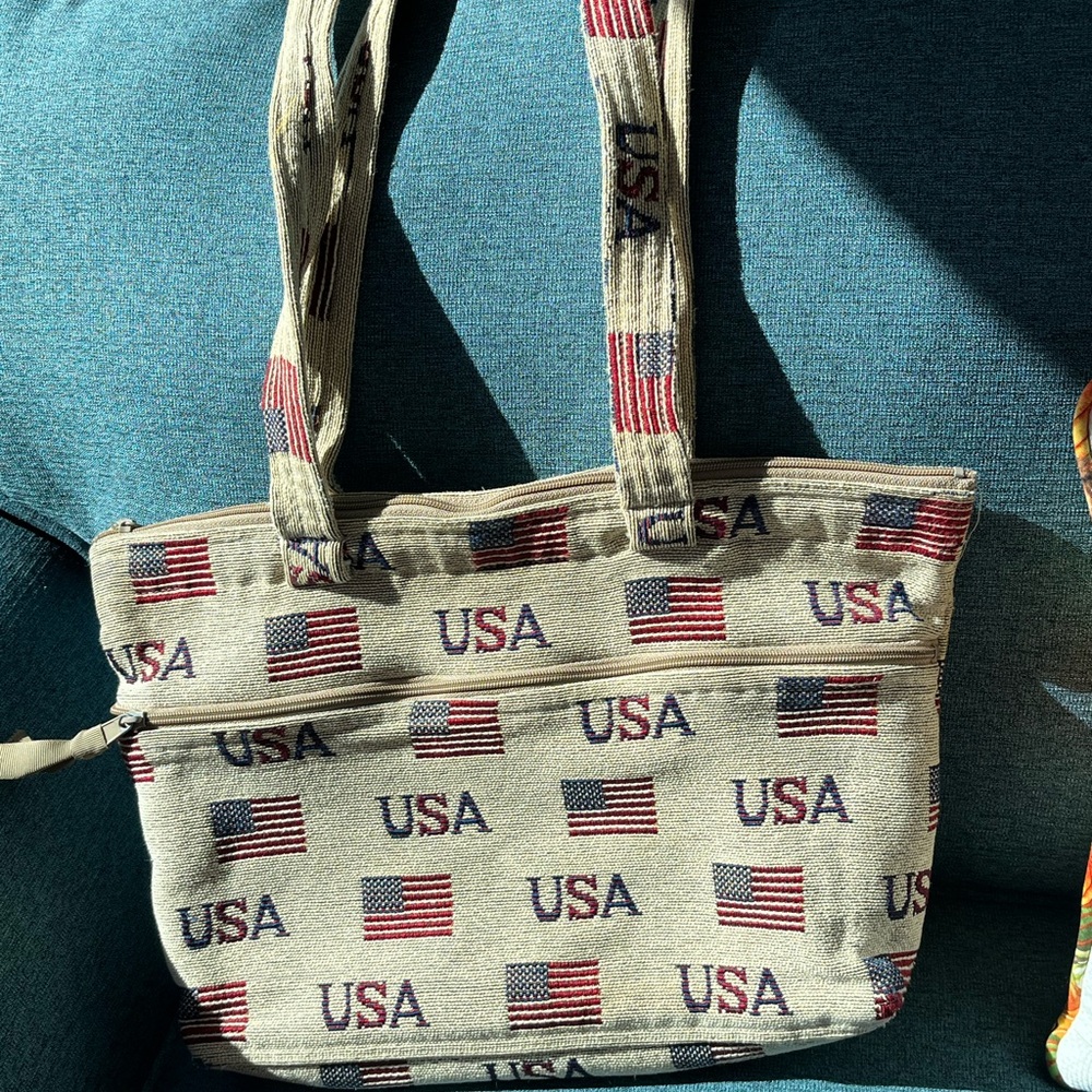 USA Flag Patterned Tote Bag with Matching Accessories